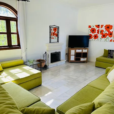 Bella Rosa Villa Agios Epiktitos