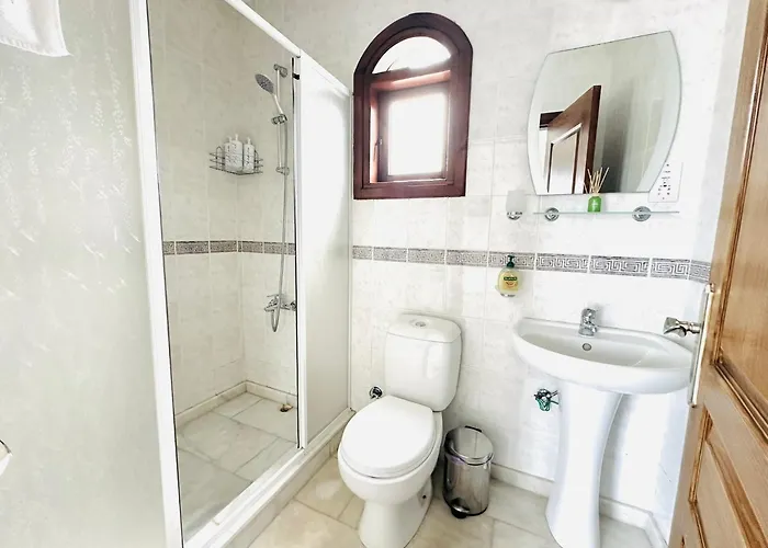 Vila Bella Rosa Agios Epiktitos